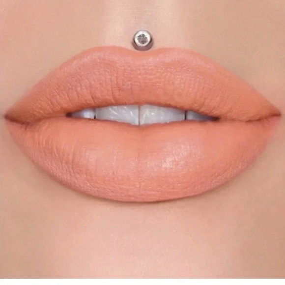 Jeffree Star Basic HTML - Picture 3 of 4